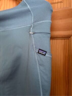 Patagonia Slate Blue Leggings 7/8 Women’s L